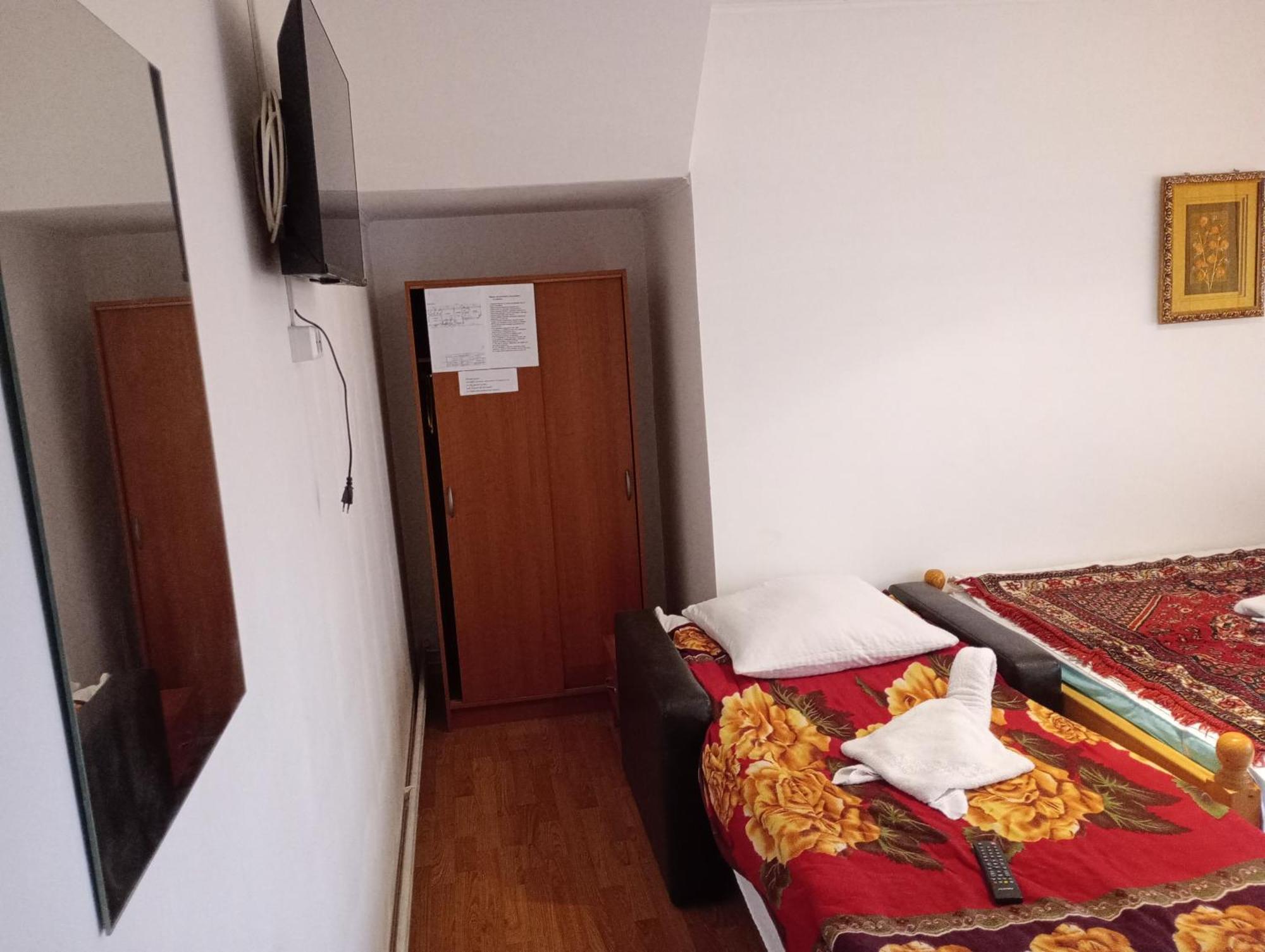 Pensiunea Irina 1 Si 2 Zărneşti 外观 照片